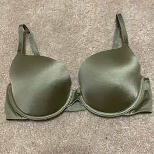 Victoria’s Secret Bra EUC